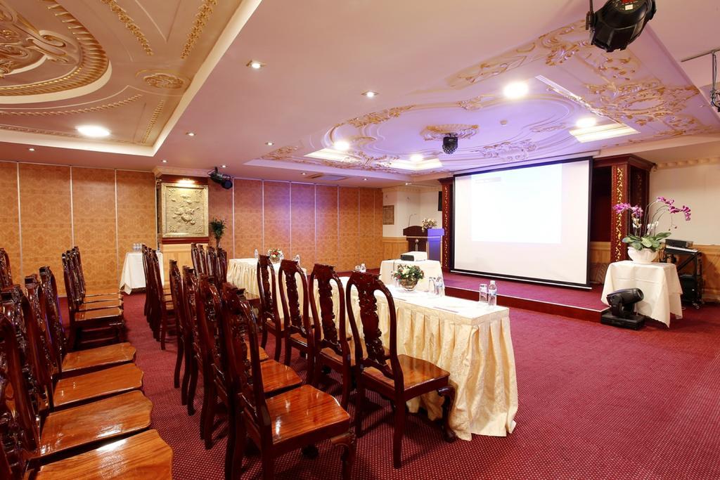 New Pacific Hotel Хошимин Экстерьер фото